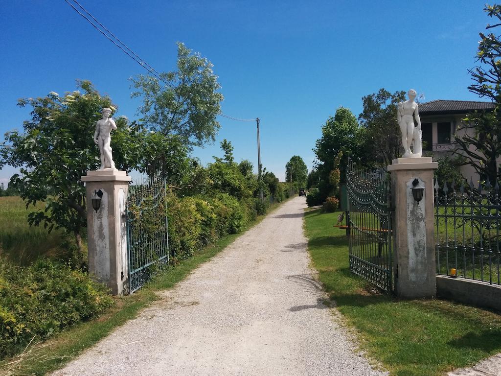 Agriturismo La Chioccia Campagna Lupia Exterior foto