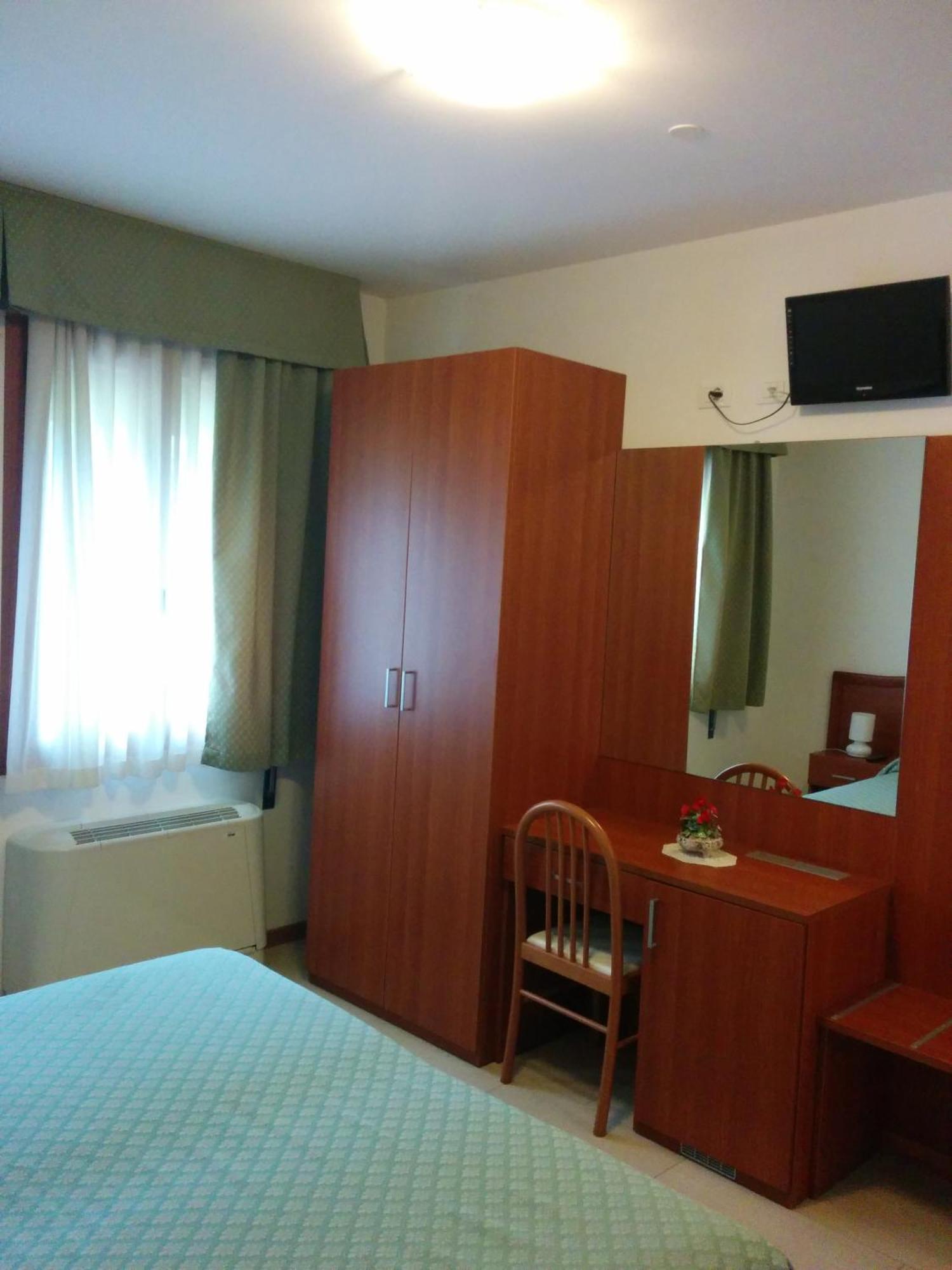 Agriturismo La Chioccia Campagna Lupia Quarto foto